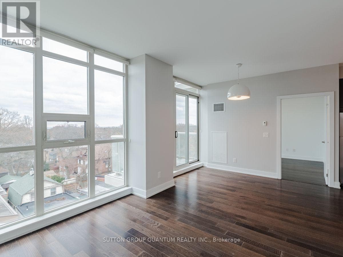 Single Family at 801- 1638 Bloor Street, Toronto (High Park North), Ontario - Photo 8 - RE/MAX Garden City Realty