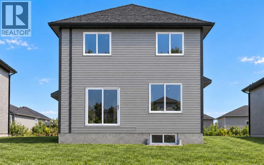 Single Family at 20 Appaloosa Crescent, Cochrane, Alberta - Photo 3 - RE/MAX Garden City Realty