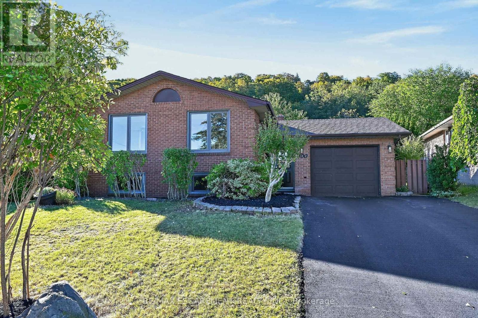 100 Marcella Crescent