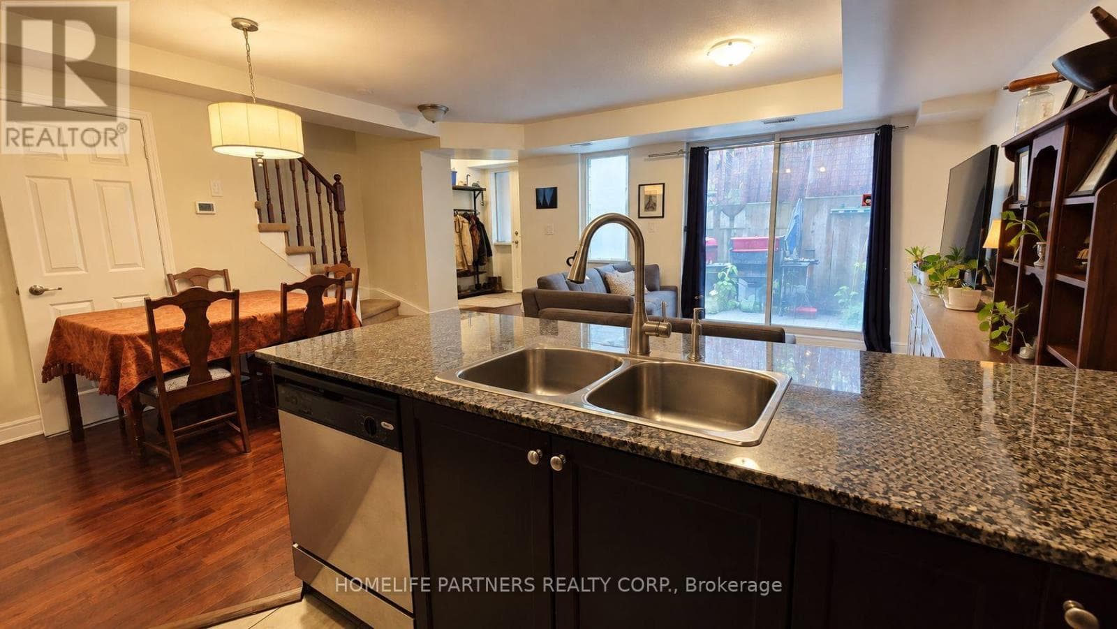Single Family at 123- 25 Turntable Crescent, Toronto (Dovercourt-Wallace Emerson-Junction), Ontario - Photo 6 - RE/MAX Garden City Realty