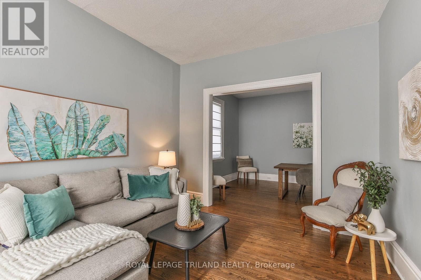 Single Family at 602 CENTRAL Avenue, London East (East F), Ontario - Photo 7 - RE/MAX Garden City Realty