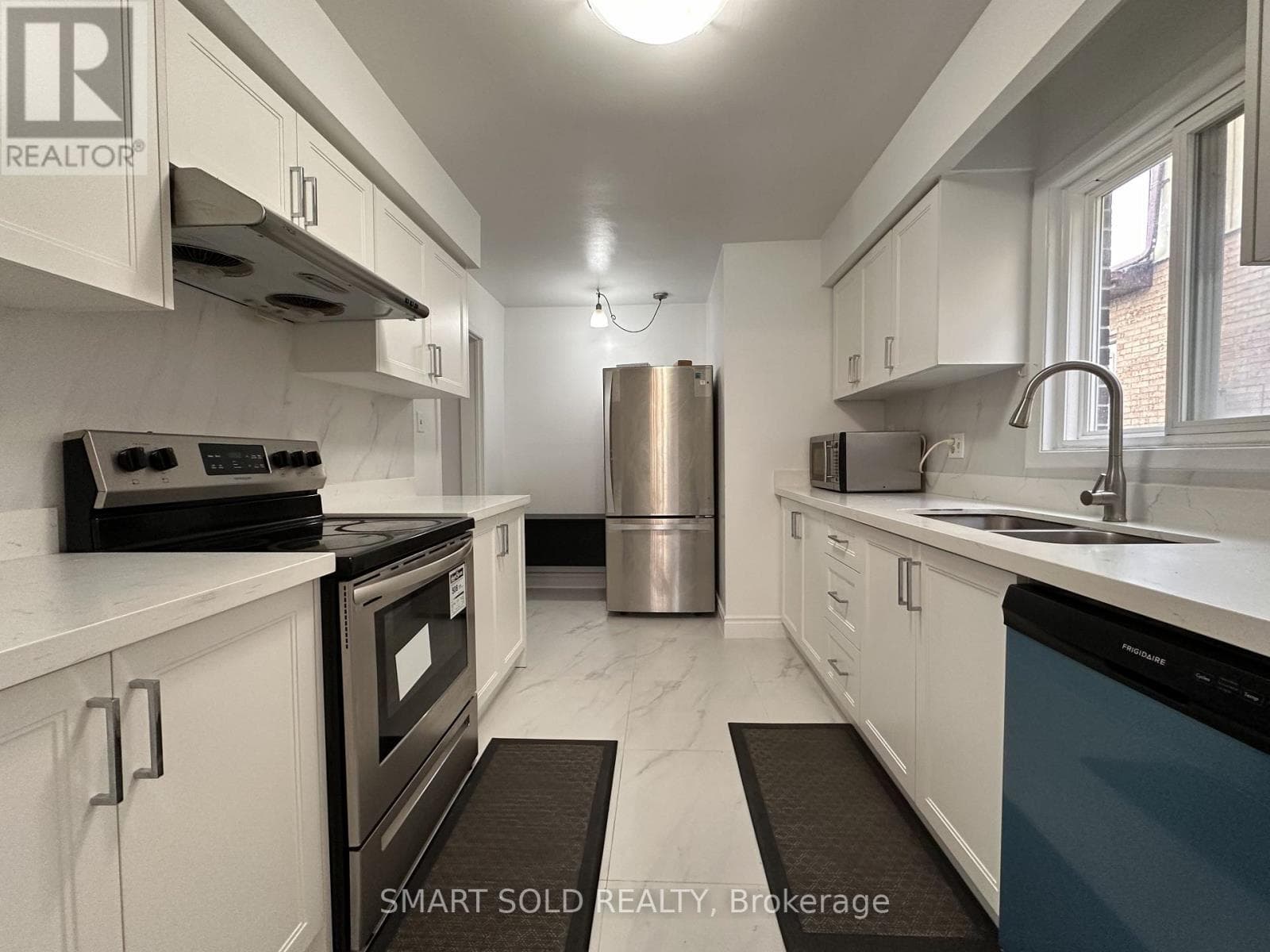Single Family at 117 Micmac Crescent, Toronto (Henry Farm), Ontario - Photo 2 - RE/MAX Garden City Realty