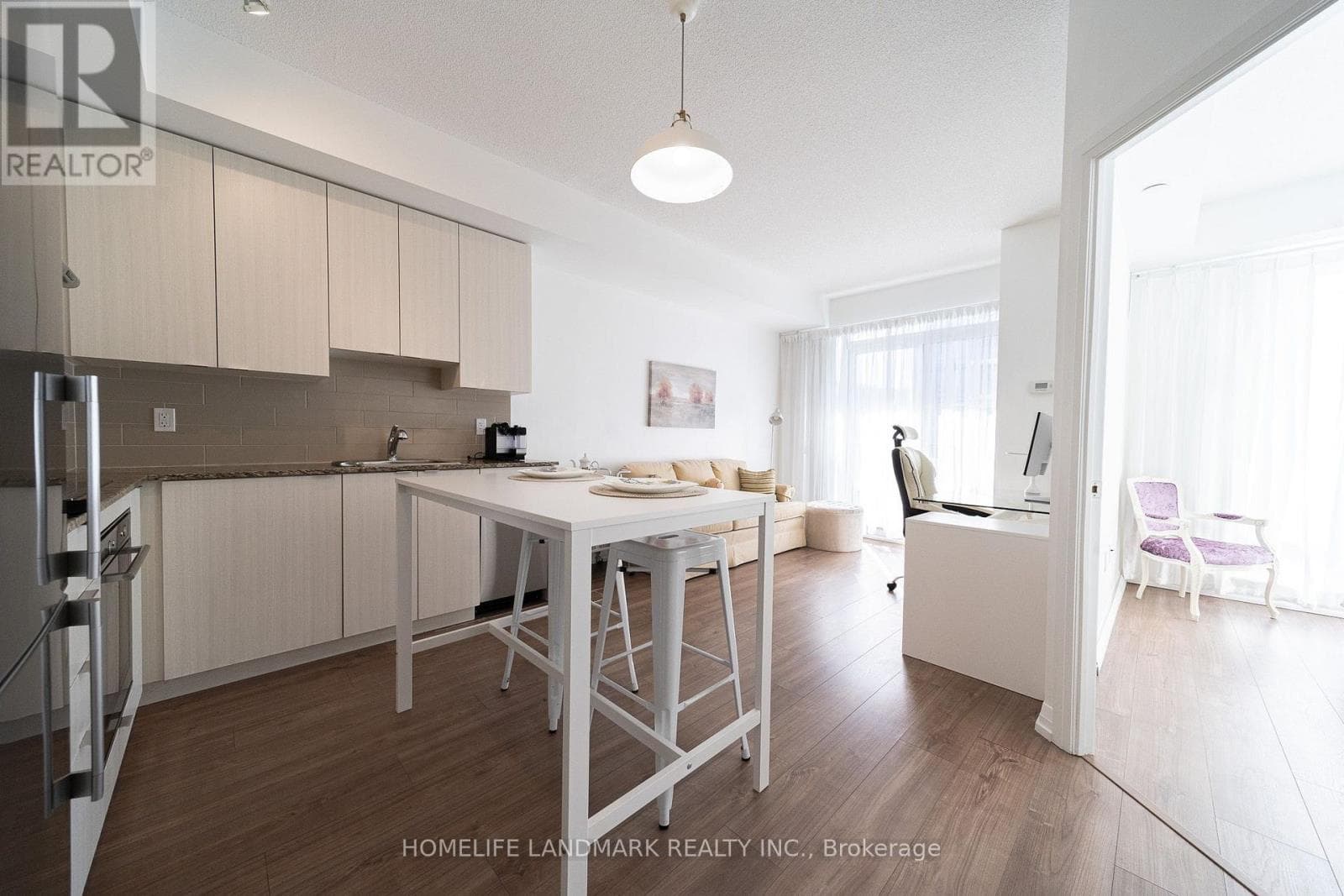 1807- 50 Ann O'Reilly Road