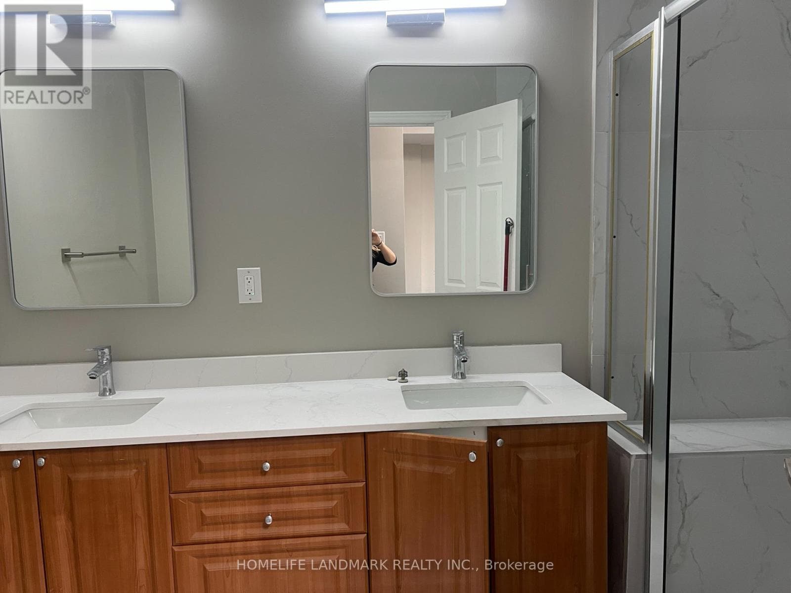 Multi-family at 302- 89 Finch Avenue, Toronto (Newtonbrook West), Ontario - Photo 5 - RE/MAX Garden City Realty