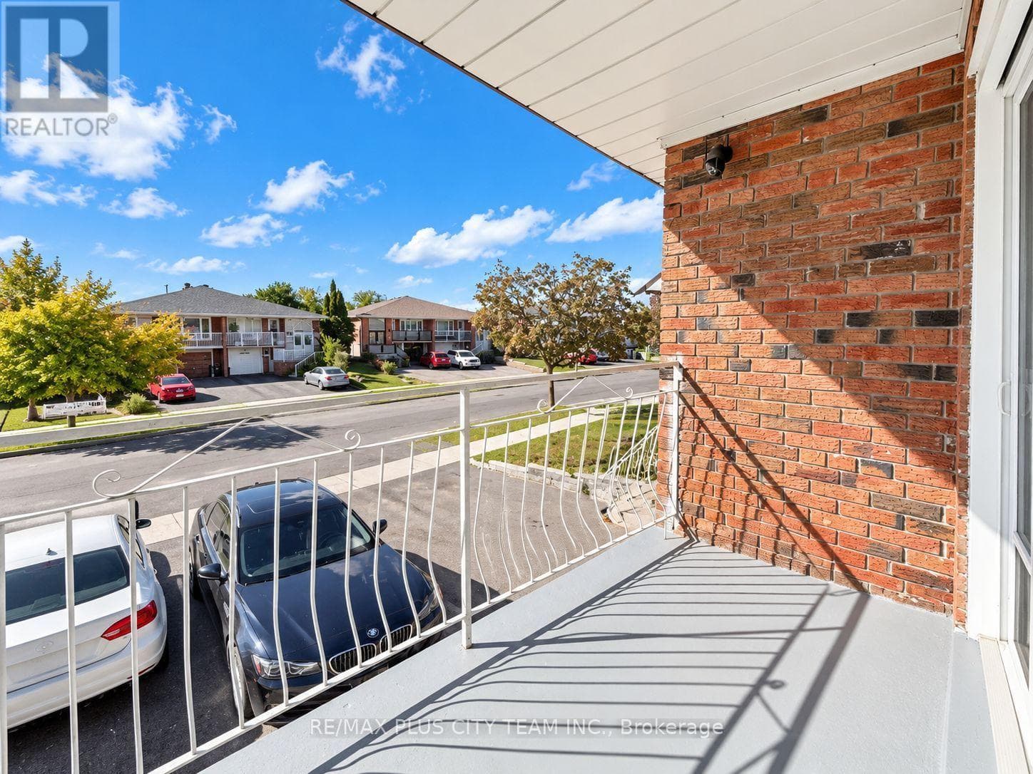 Single Family at Main- 50 Blossom Crescent, Toronto (Glenfield-Jane Heights), Ontario - Photo 6 - RE/MAX Garden City Realty