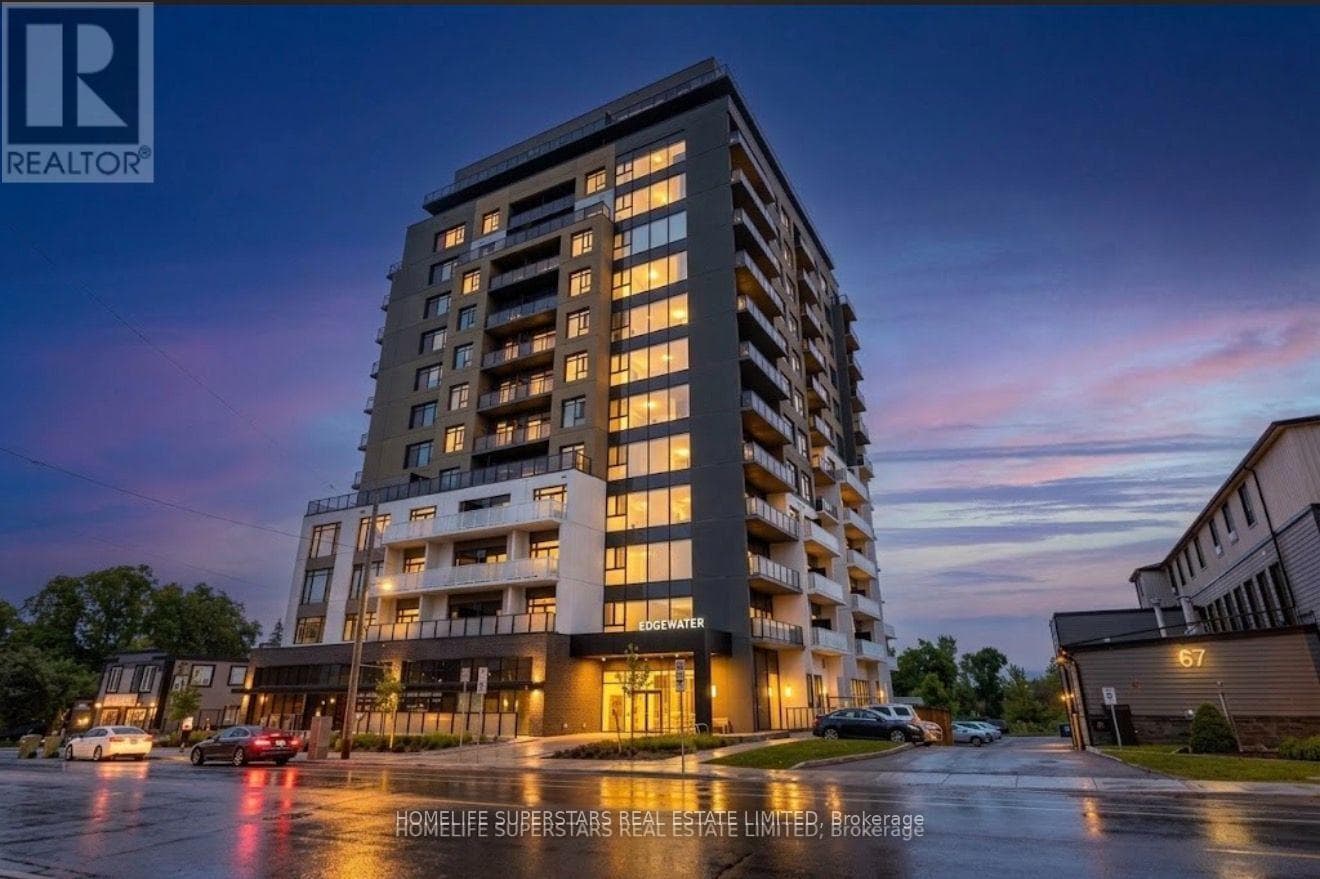 403- 71 WYNDHAM Street