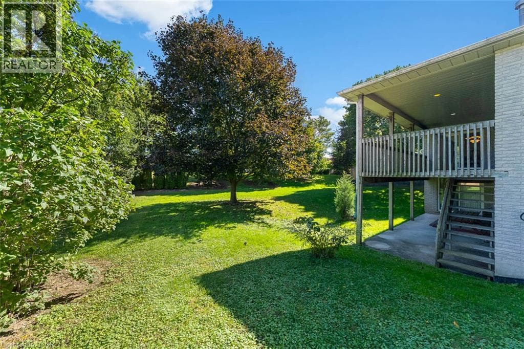Single Family at 36 VIRGINIA Street, Welland, Ontario - Photo 2 - RE/MAX Garden City Realty