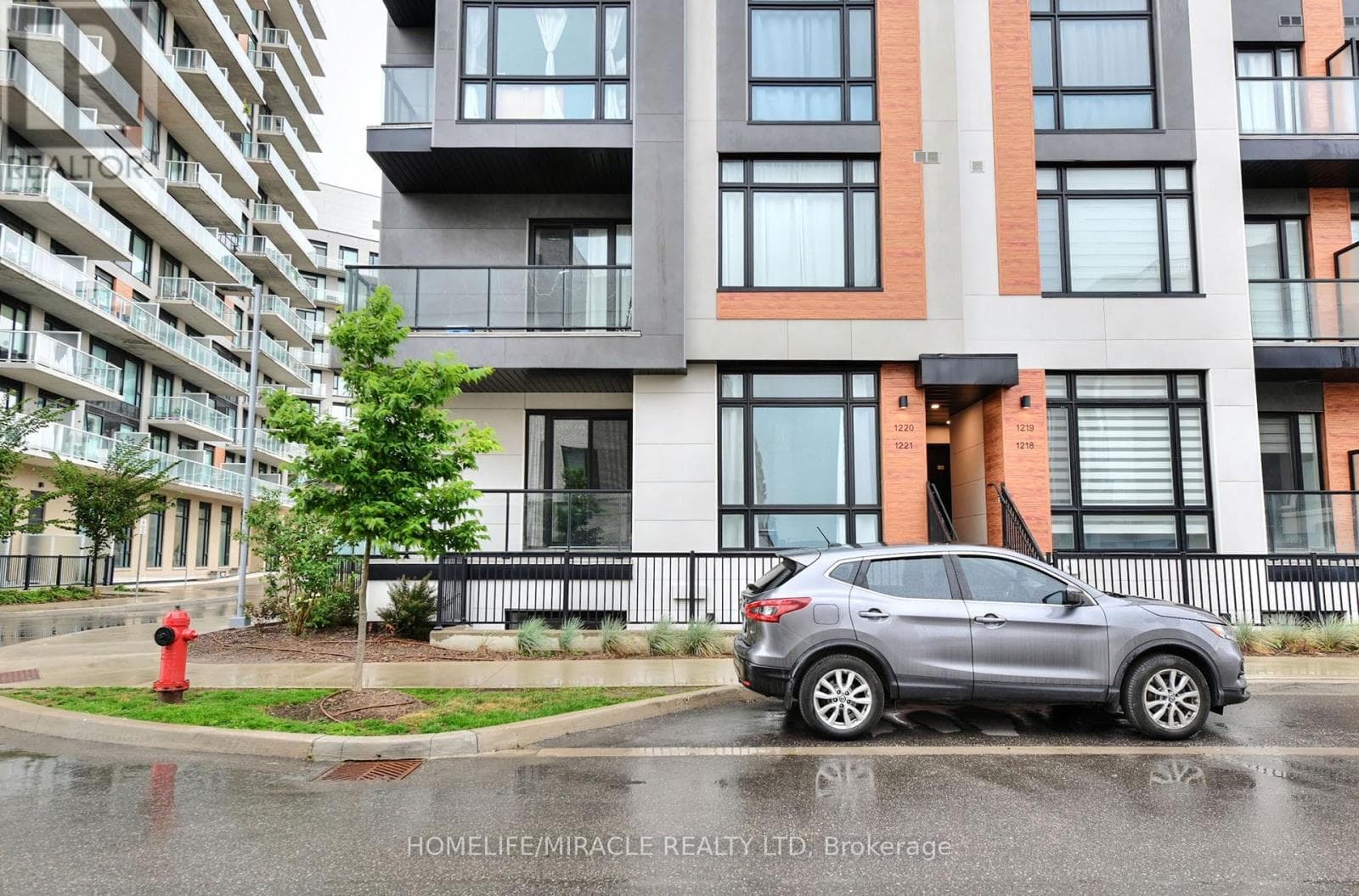 1221- 8 David Eyer Road