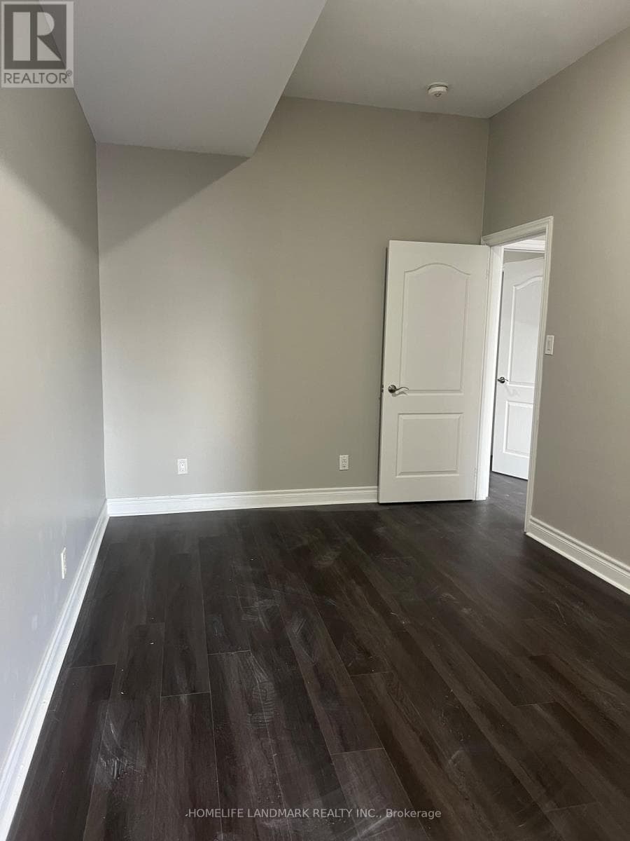 Single Family at 301- 89 FINCH Avenue, Toronto (Newtonbrook West), Ontario - Photo 8 - RE/MAX Garden City Realty