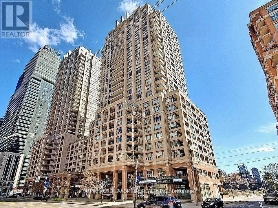 905- 909 Bay Street