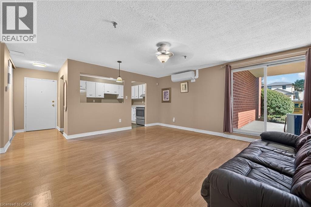 Single Family at 103- 3955 PORTAGE Road, Niagara Falls, Ontario - Photo 8 - RE/MAX Garden City Realty