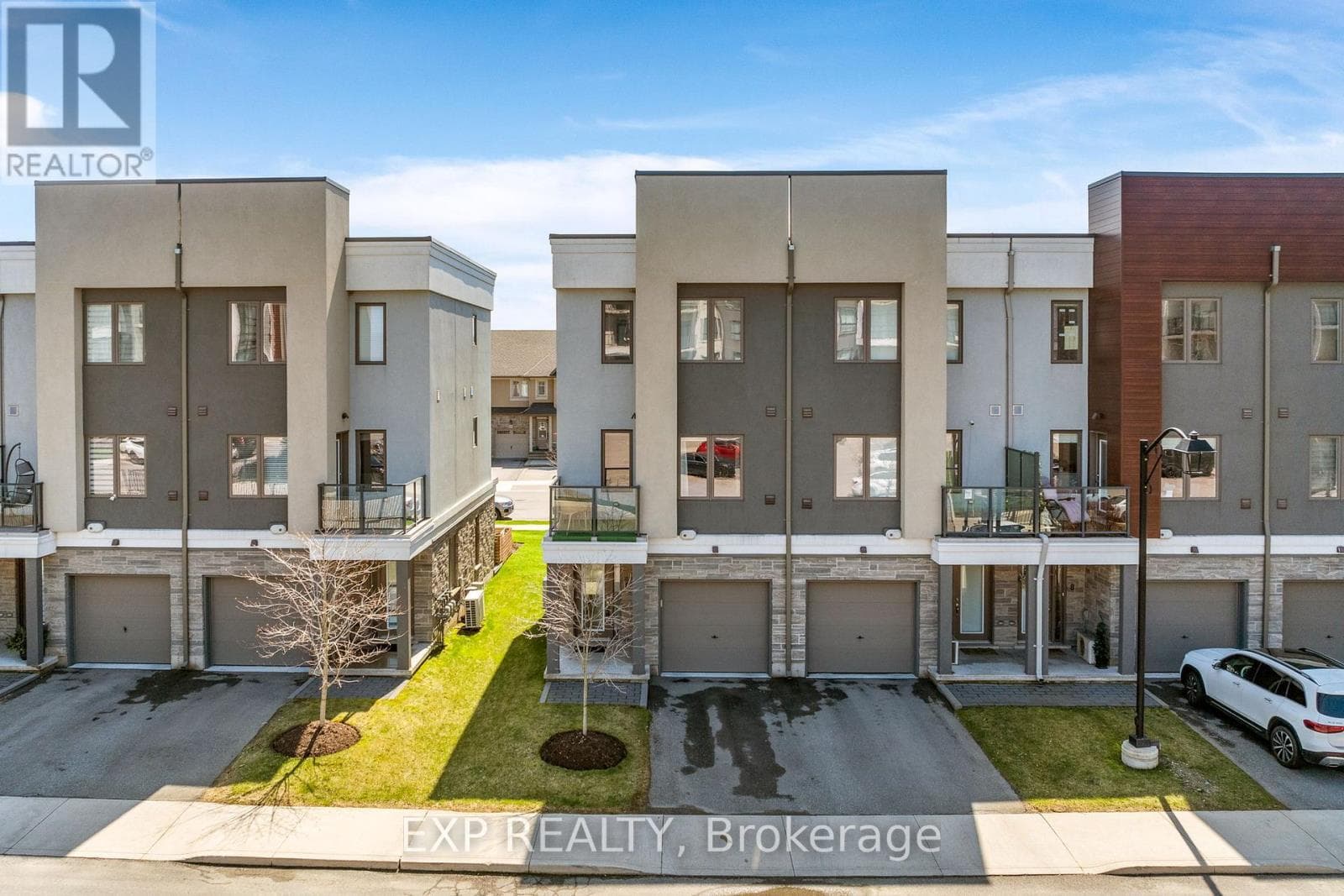 6- 115 Shoreview Place