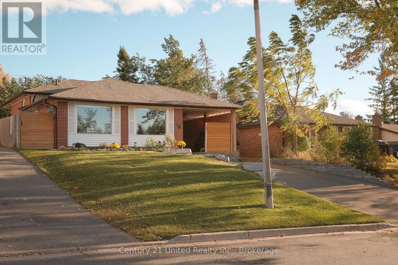 257 Riverview Heights