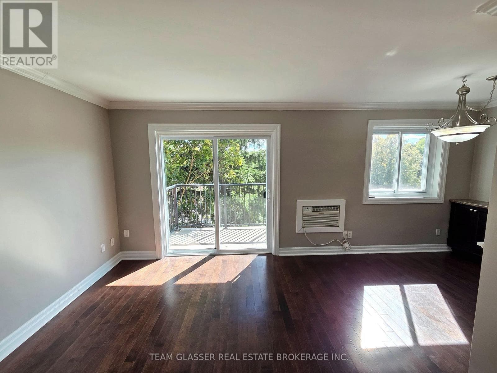 Single Family at 505- 570 WILLIAM Street, London East (East F), Ontario - Photo 5 - RE/MAX Garden City Realty