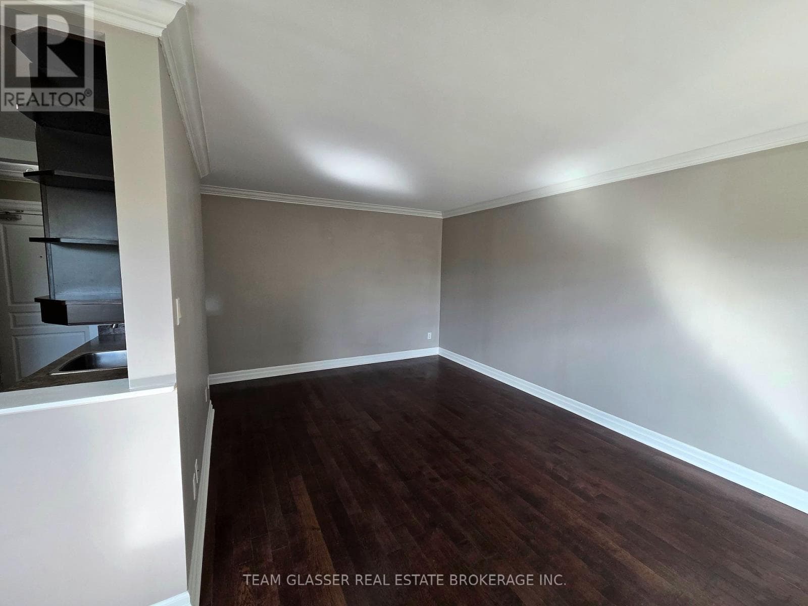 Single Family at 505- 570 WILLIAM Street, London East (East F), Ontario - Photo 6 - RE/MAX Garden City Realty