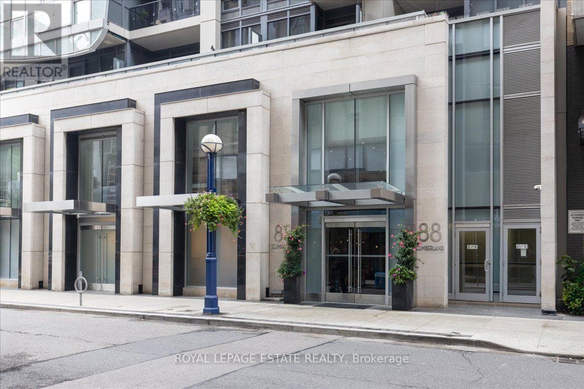 1201- 88 Cumberland Street