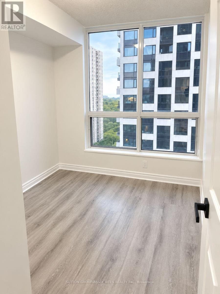 Single Family at 1406- 70 High Park Avenue, Toronto (High Park North), Ontario - Photo 7 - RE/MAX Garden City Realty