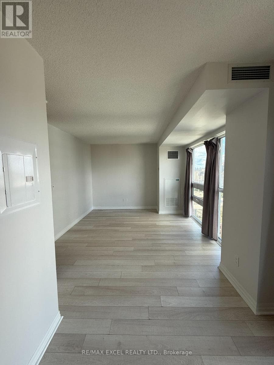 Single Family at 1903- 275 Yorkland Road, Toronto (Henry Farm), Ontario - Photo 3 - RE/MAX Garden City Realty
