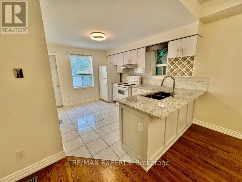 Single Family at MAIN- 721 Carlaw Avenue, Toronto (North Riverdale), Ontario - Photo 4 - RE/MAX Garden City Realty