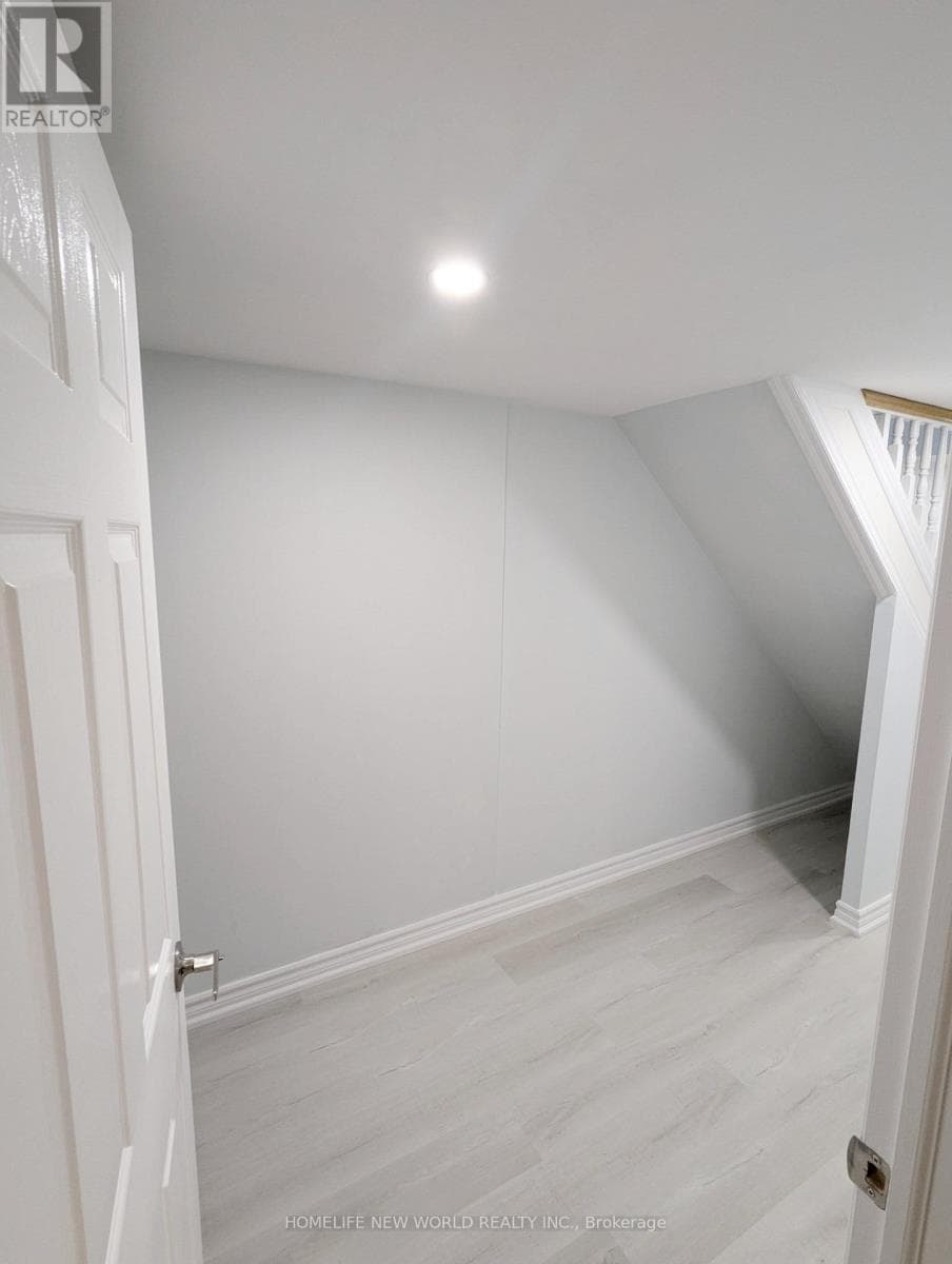 Single Family at Lower- 90 Oakvale Avenue, Toronto (Greenwood-Coxwell), Ontario - Photo 10 - RE/MAX Garden City Realty