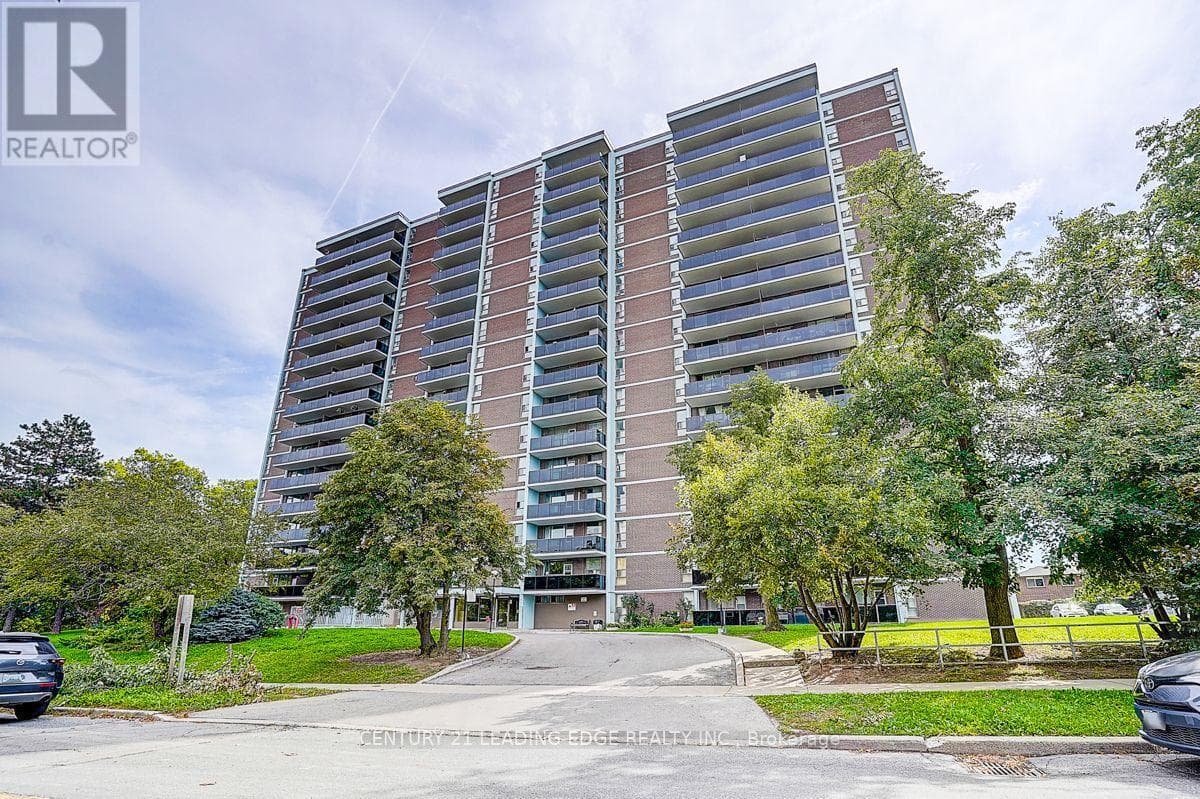 Single Family at 201- 235 Grandravine Drive, Toronto (Glenfield-Jane Heights), Ontario - Photo 6 - RE/MAX Garden City Realty