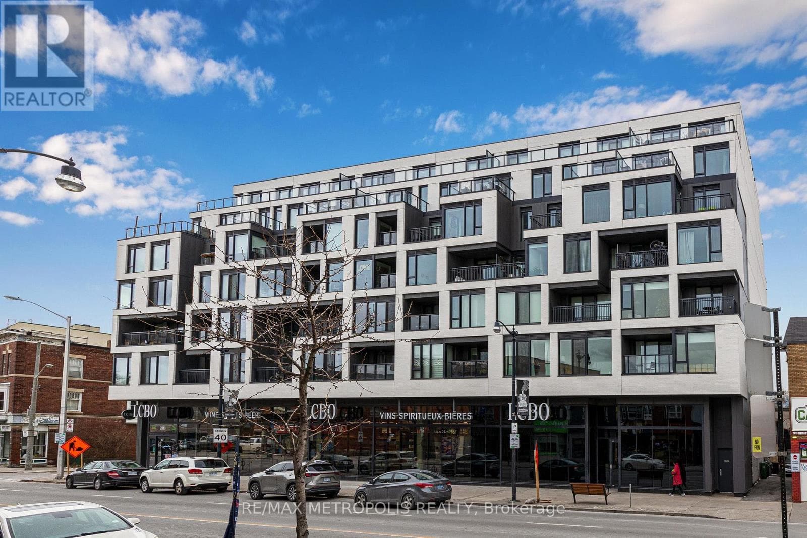 Single Family at 608- 530 Indian Grove, Toronto (Junction Area), Ontario - Photo 2 - RE/MAX Garden City Realty