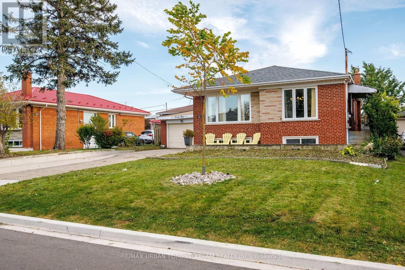 Single Family at MAIN- 23 Wishart Place, Toronto (Glenfield-Jane Heights), Ontario - Photo 10 - RE/MAX Garden City Realty