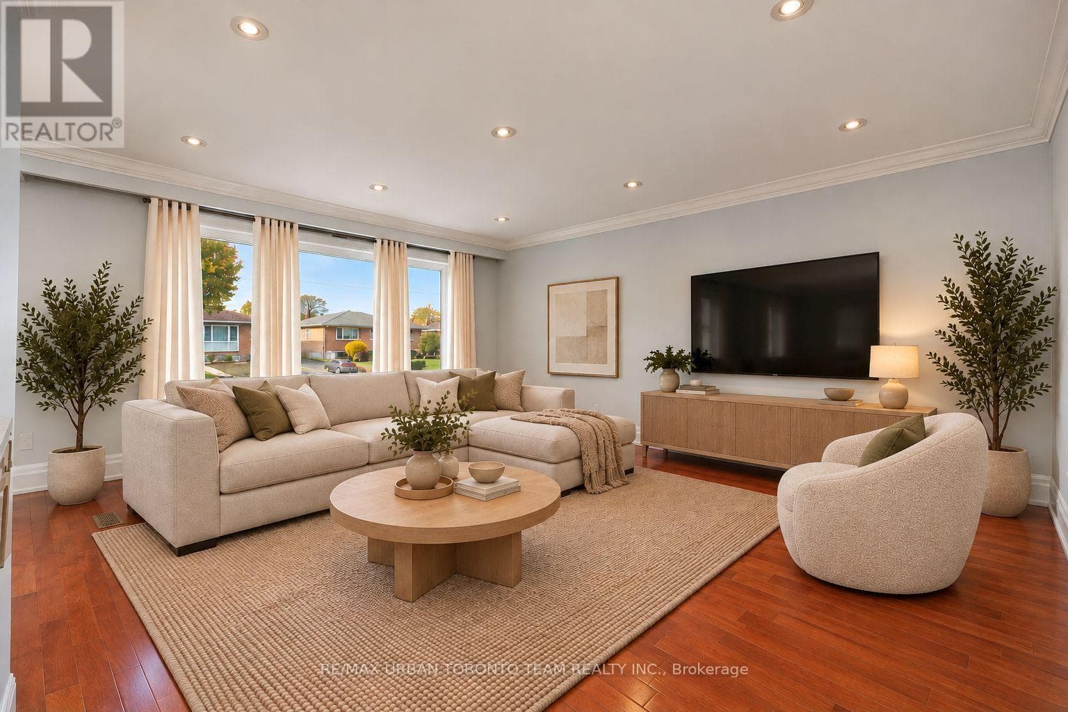 Single Family at MAIN- 23 Wishart Place, Toronto (Glenfield-Jane Heights), Ontario - Photo 4 - RE/MAX Garden City Realty