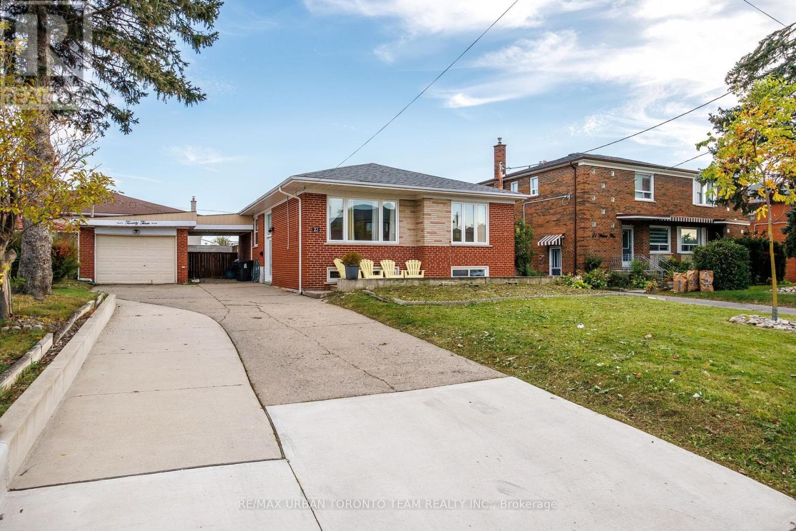 Single Family at MAIN- 23 Wishart Place, Toronto (Glenfield-Jane Heights), Ontario - Photo 8 - RE/MAX Garden City Realty