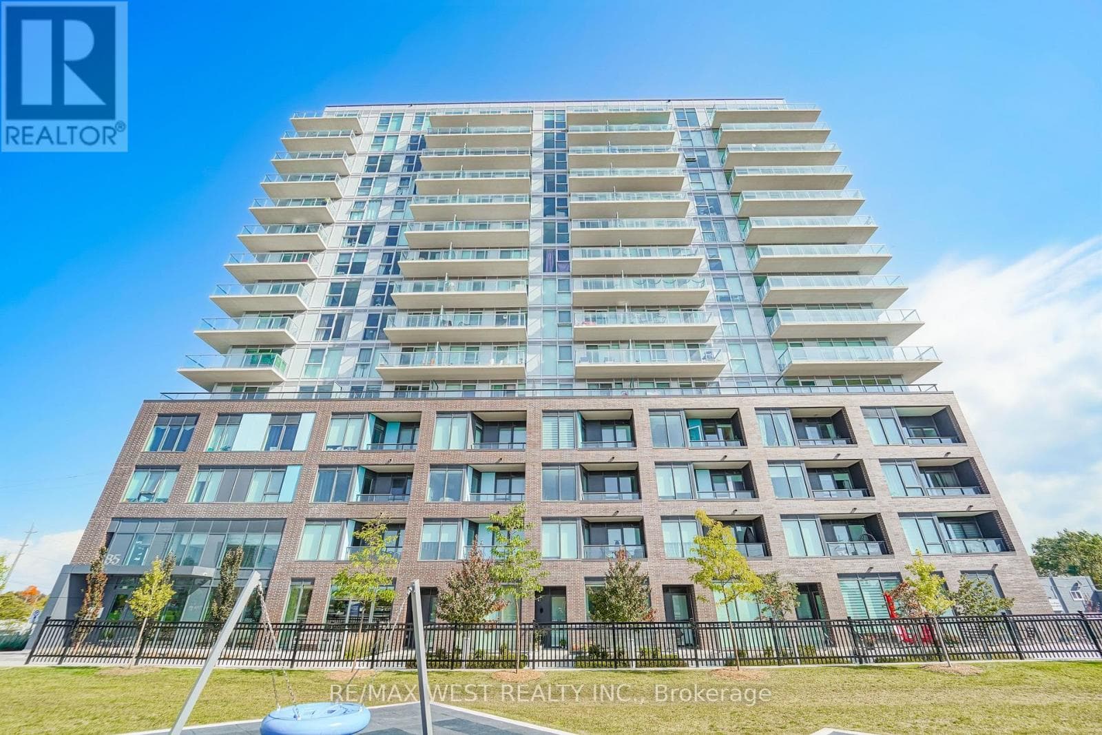 1103- 185 Deerfield Road