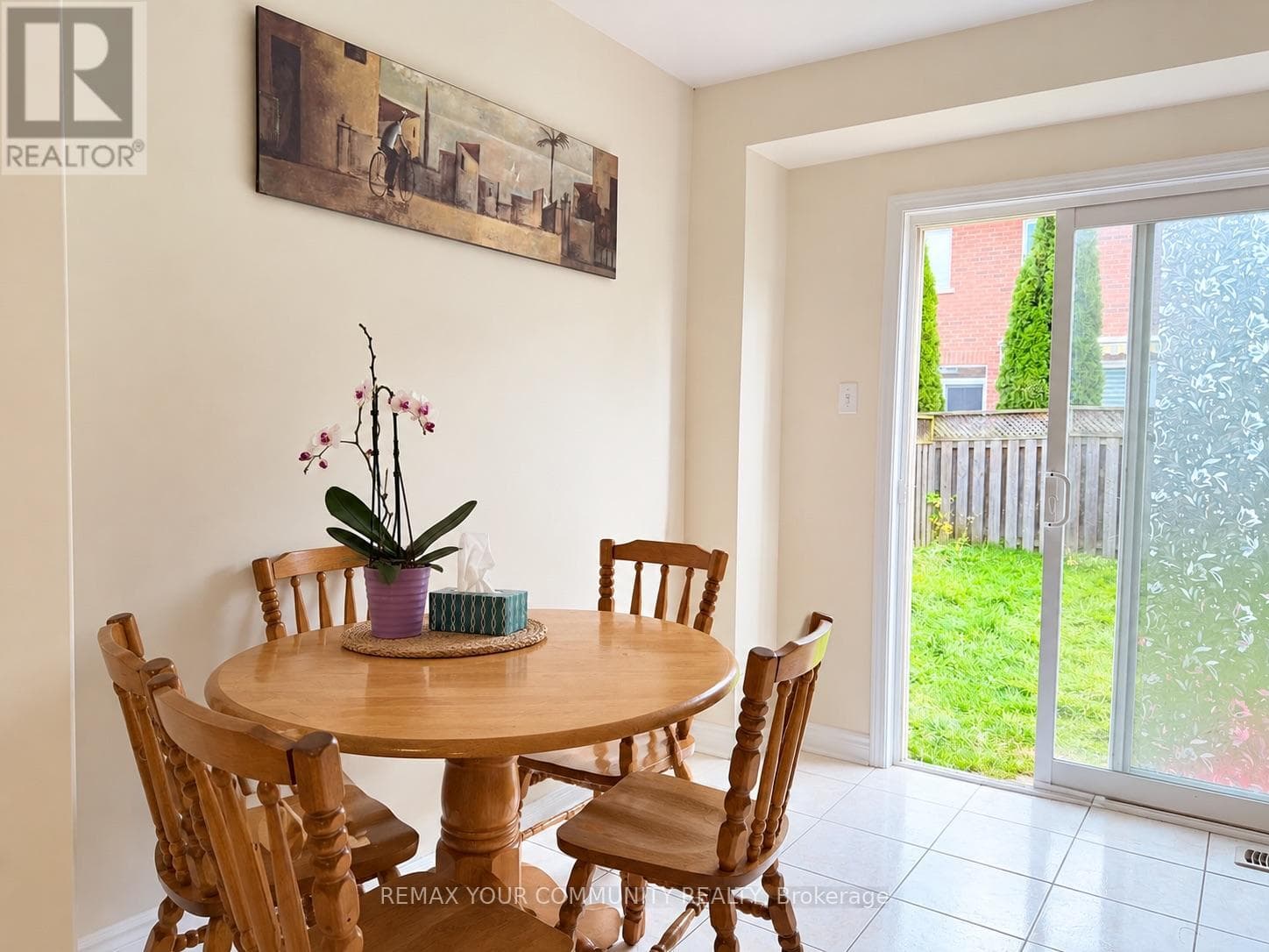 Single Family at 163 Flagstone Way, Newmarket (Woodland Hill), Ontario - Photo 10 - RE/MAX Garden City Realty
