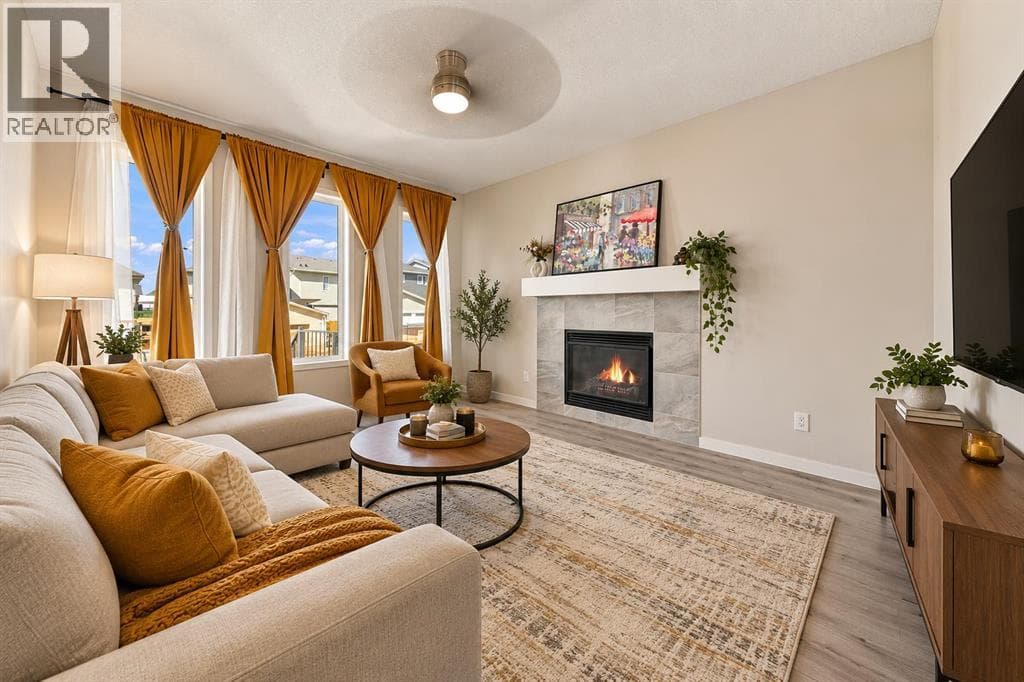 Single Family at 35 Heritage Rise, Cochrane, Alberta - Photo 6 - RE/MAX Garden City Realty