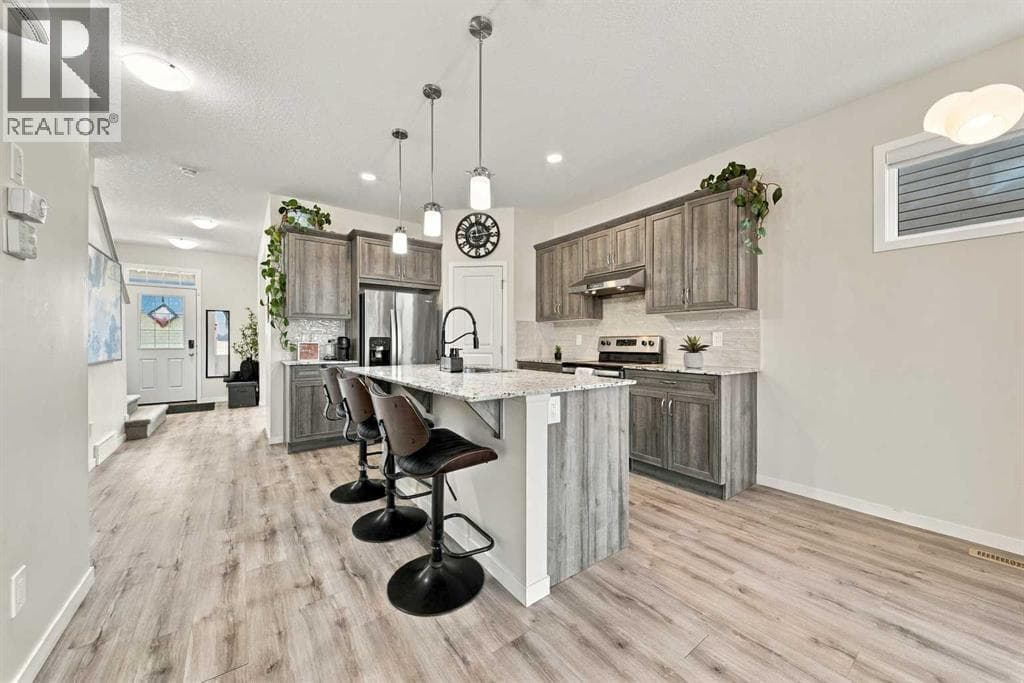 Single Family at 35 Heritage Rise, Cochrane, Alberta - Photo 10 - RE/MAX Garden City Realty