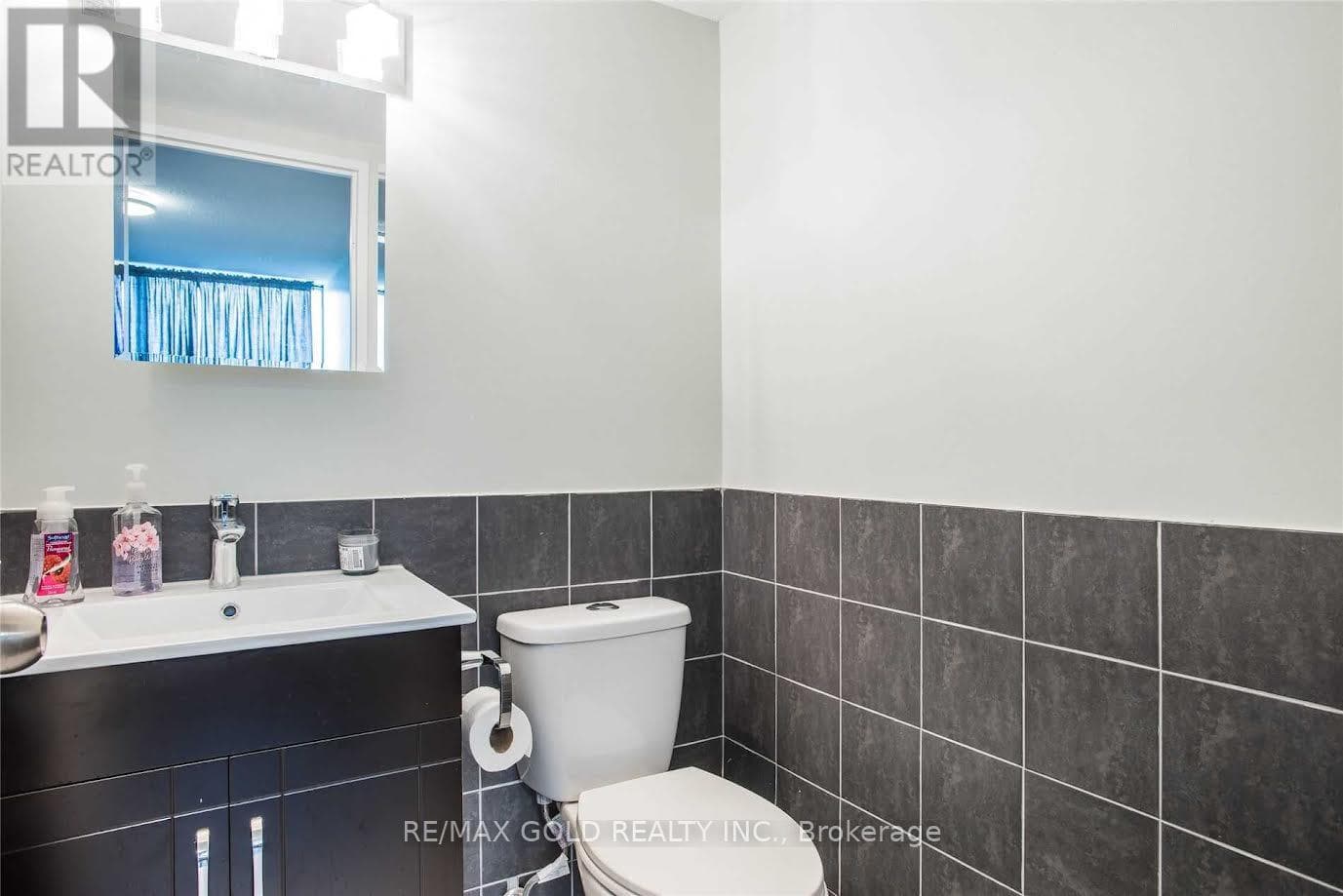 Single Family at 312- 1050 Stainton Drive, Mississauga (Erindale), Ontario - Photo 7 - RE/MAX Garden City Realty