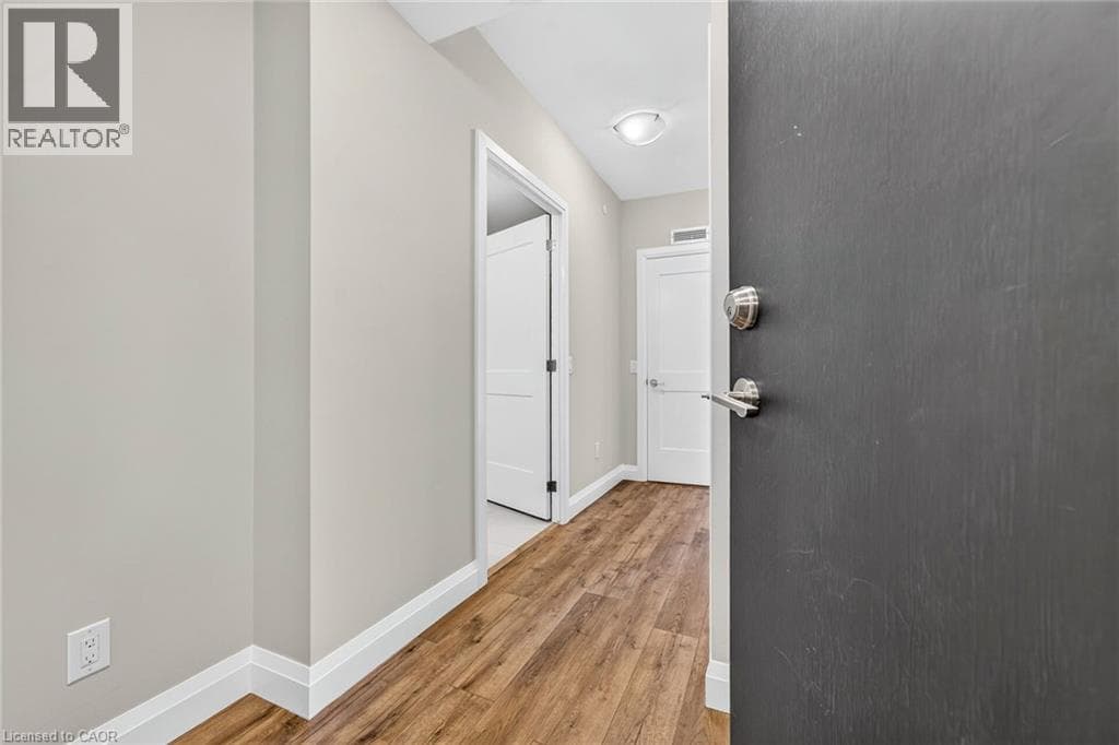 Single Family at 804- 385 WINSTON Road, Grimsby, Ontario - Photo 5 - RE/MAX Garden City Realty