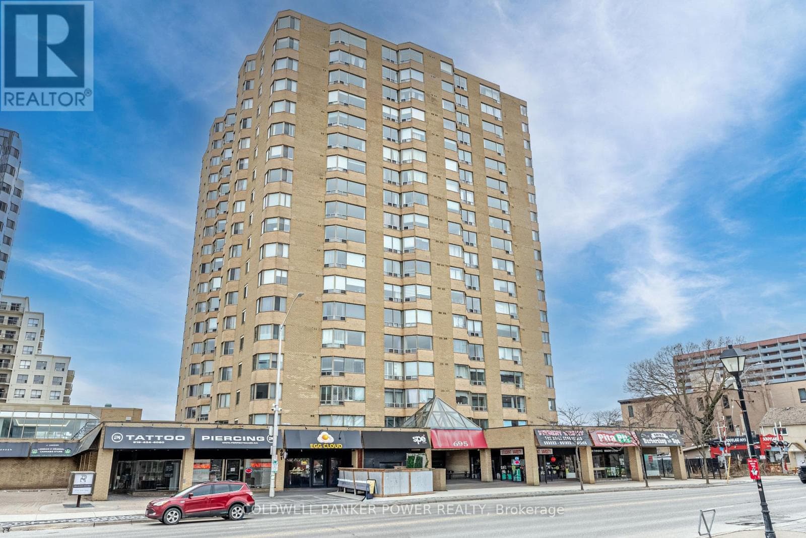 1705- 695 Richmond Street