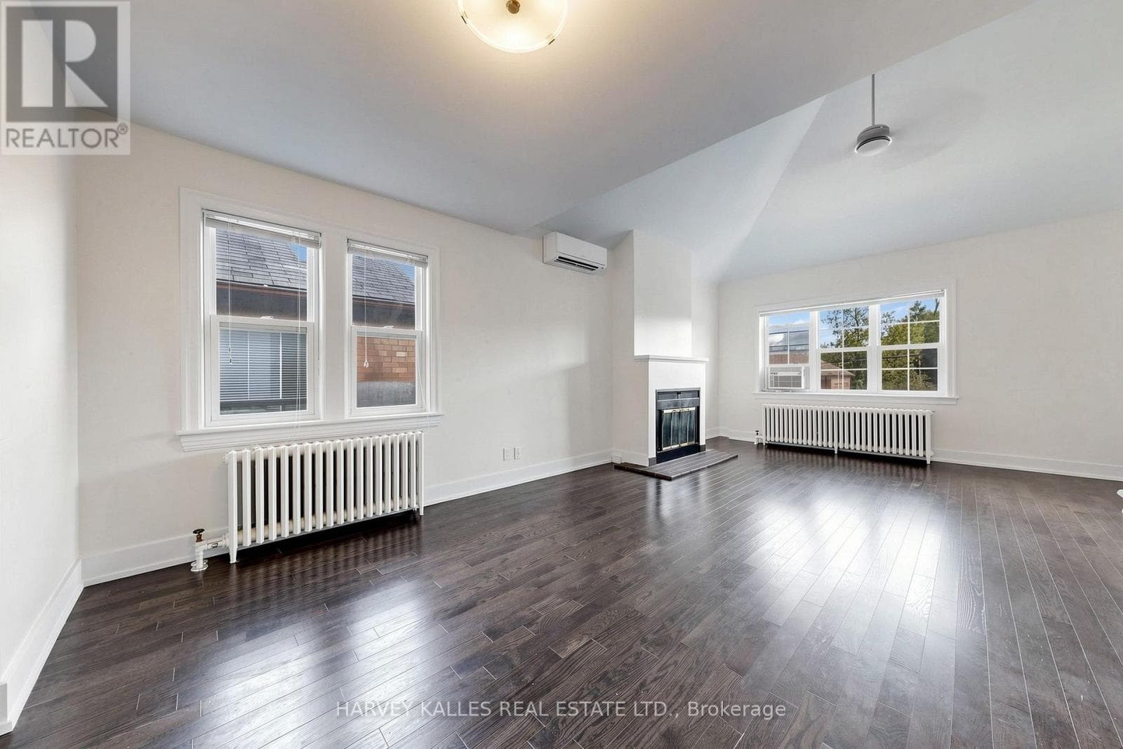 Single Family at 2- 1170 Avenue Road, Toronto (Lawrence Park South), Ontario - Photo 4 - RE/MAX Garden City Realty