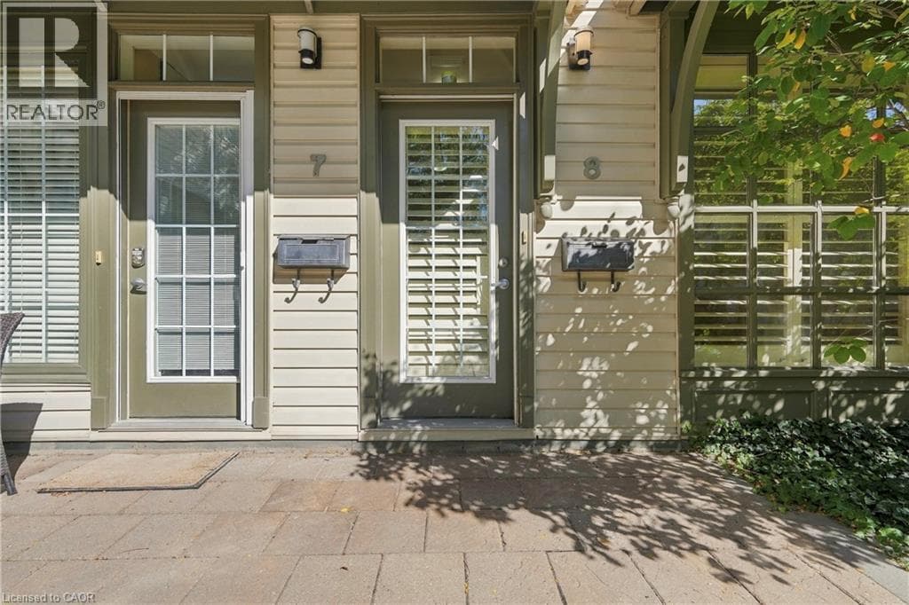 Single Family at 8- 49 ONTARIO Street, Grimsby, Ontario - Photo 3 - RE/MAX Garden City Realty