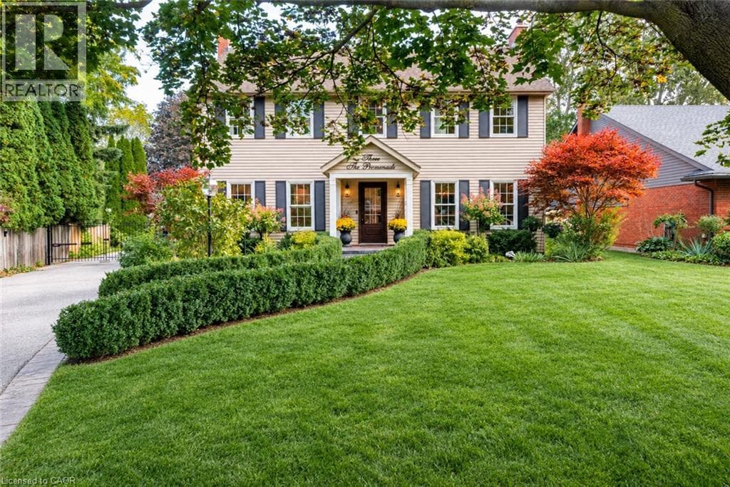 Single Family at 3 THE PROMENADE, Niagara-on-the-Lake, Ontario - Photo 3 - RE/MAX Garden City Realty