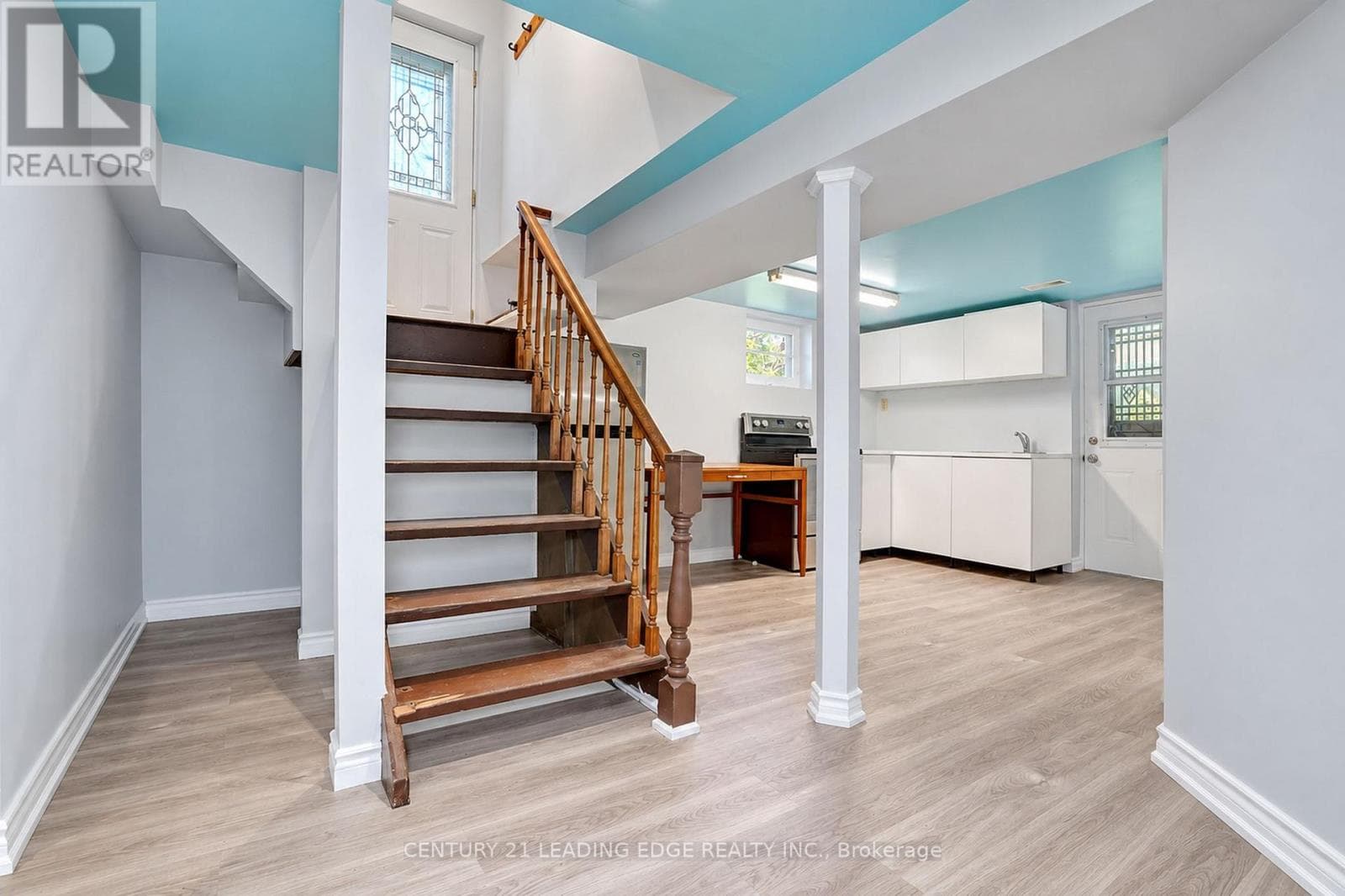 Single Family at Basement- 1006 Elgin Street, Newmarket (Huron Heights-Leslie Valley), Ontario - Photo 4 - RE/MAX Garden City Realty