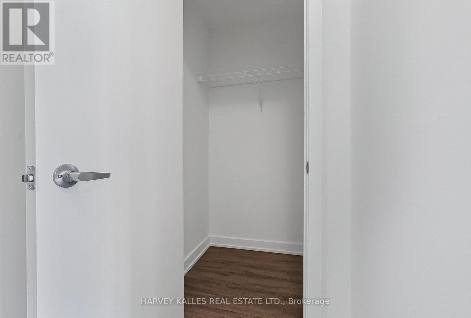 Single Family at 503- 630 Greenwood Avenue, Toronto (Blake-Jones), Ontario - Photo 4 - RE/MAX Garden City Realty