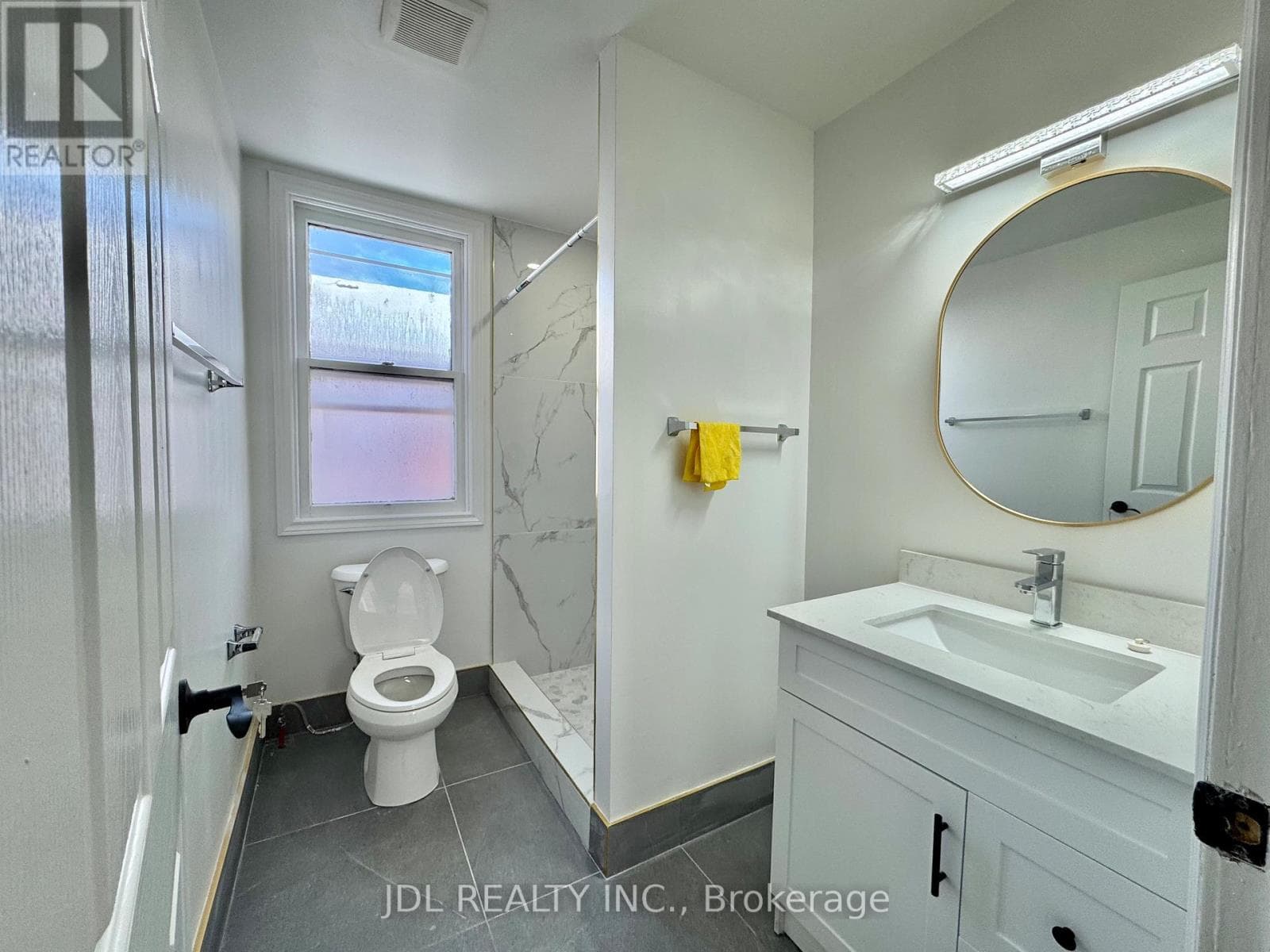 Single Family at 6269 Ash Street, Niagara Falls (Dorchester), Ontario - Photo 9 - RE/MAX Garden City Realty