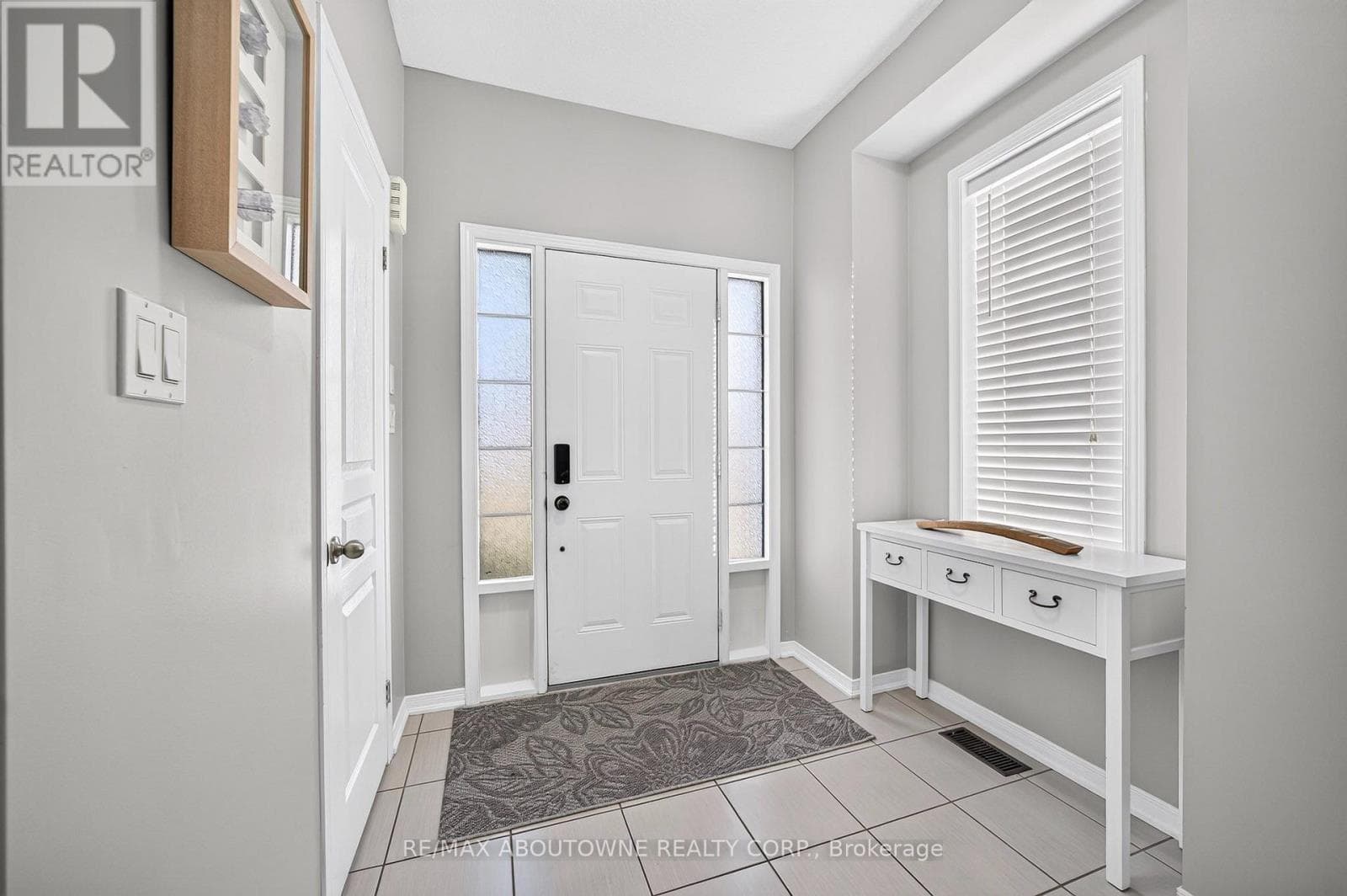 Single Family at 21- 170 Palacebeach Trail, Hamilton (Lakeshore), Ontario - Photo 2 - RE/MAX Garden City Realty