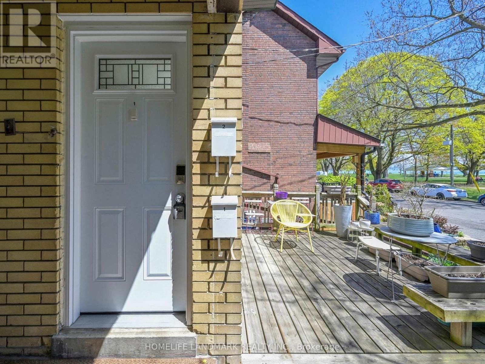 Single Family at 24 Kewbeach Avenue, Toronto (The Beaches), Ontario - Photo 4 - RE/MAX Garden City Realty