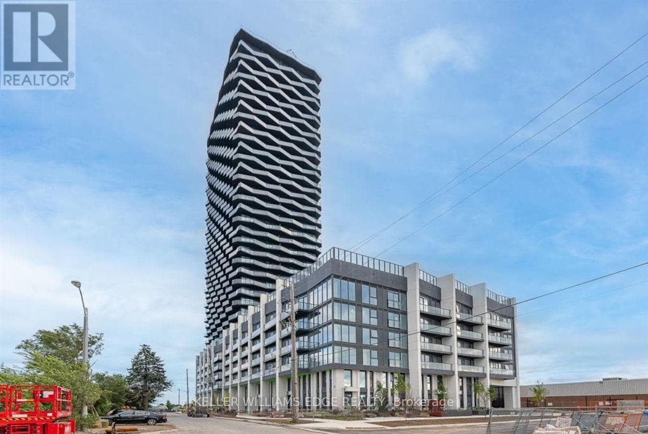 908- 36 Zorra Street