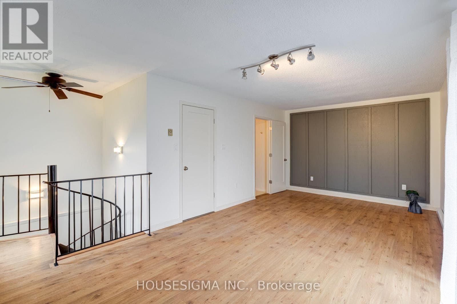 Single Family at Loft- 22 Drury Lane, Barrie (Codrington), Ontario - Photo 6 - RE/MAX Garden City Realty