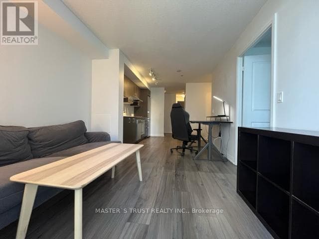 Single Family at 306- 50 Ann O'reilly Road, Toronto (Henry Farm), Ontario - Photo 7 - RE/MAX Garden City Realty