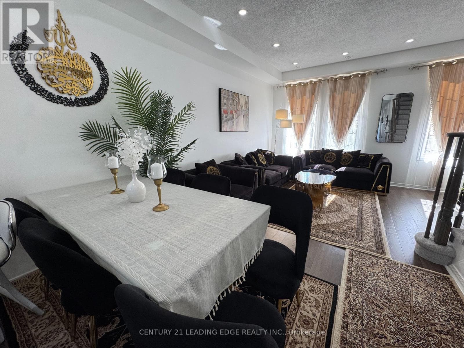 Single Family at 88- 387 Beechgrove Drive, Toronto (West Hill), Ontario - Photo 4 - RE/MAX Garden City Realty