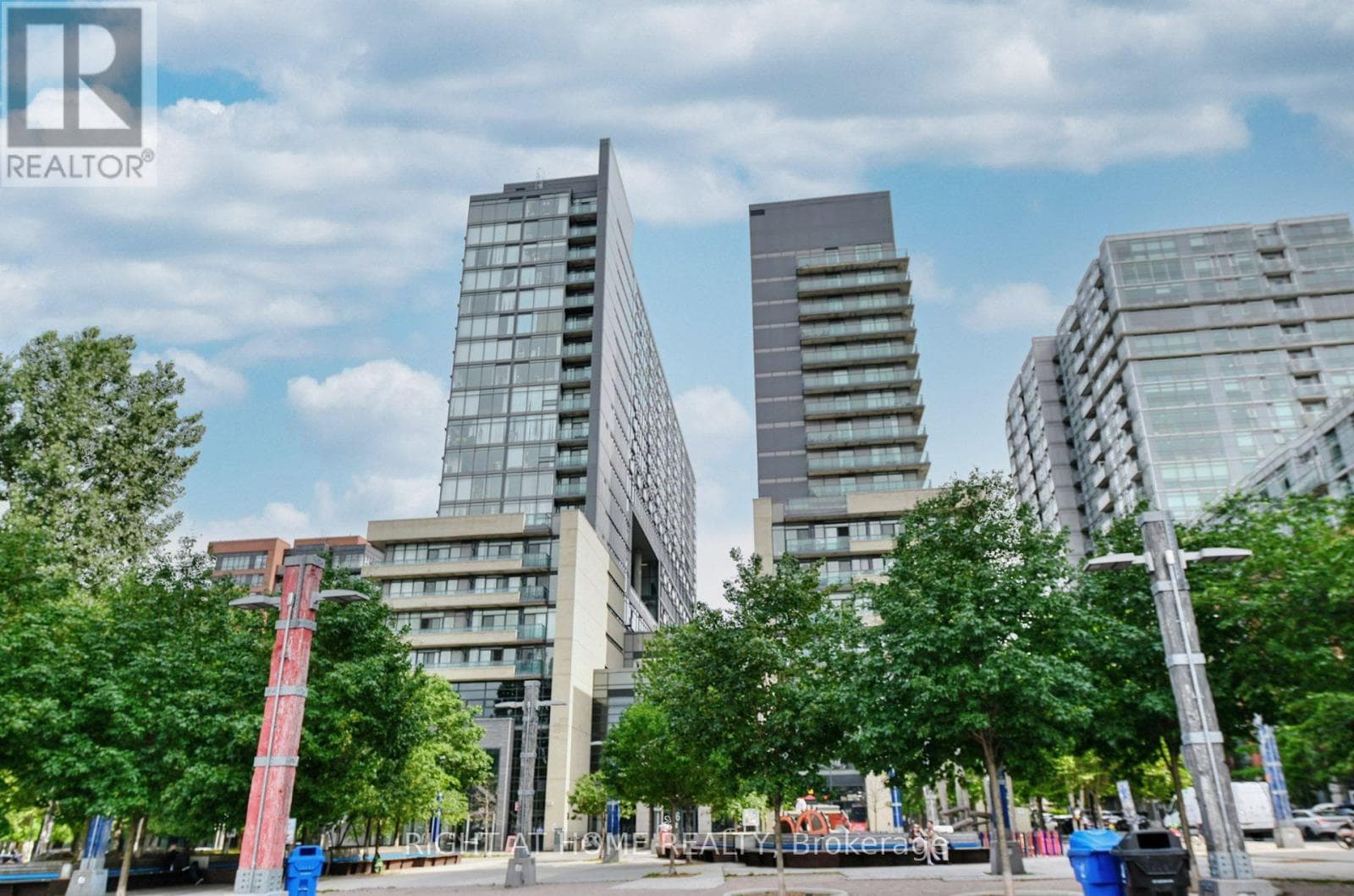 1511- 36 Lisgar Street