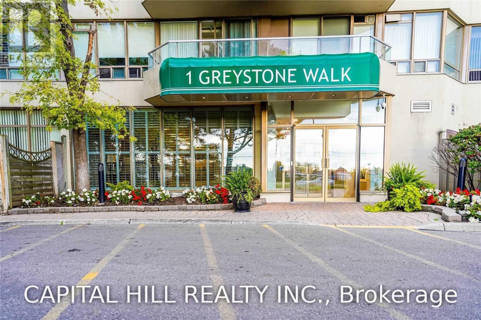 Single Family at 1984- 1 Greystone Walk Drive, Toronto (Kennedy Park), Ontario - Photo 4 - RE/MAX Garden City Realty
